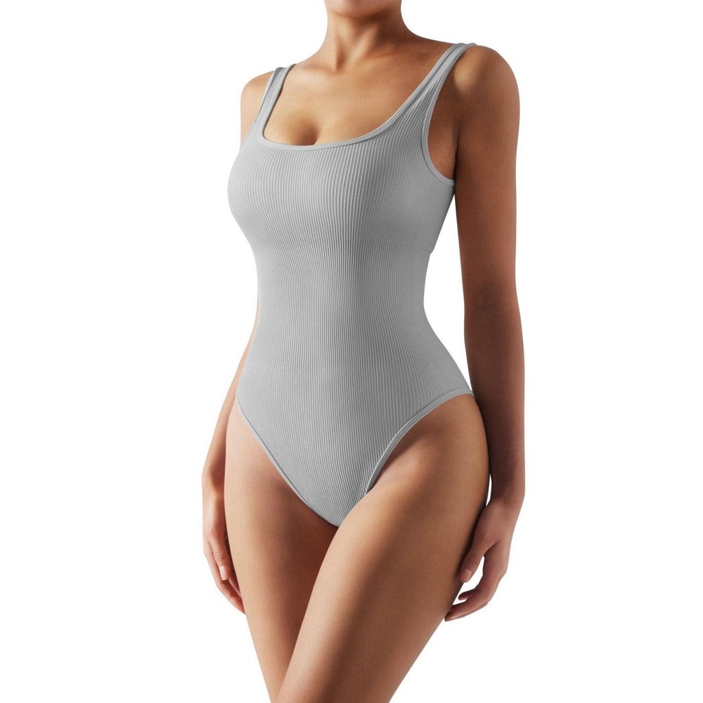 🌸 Amazon 🌸 light gray ribbed bodysuit